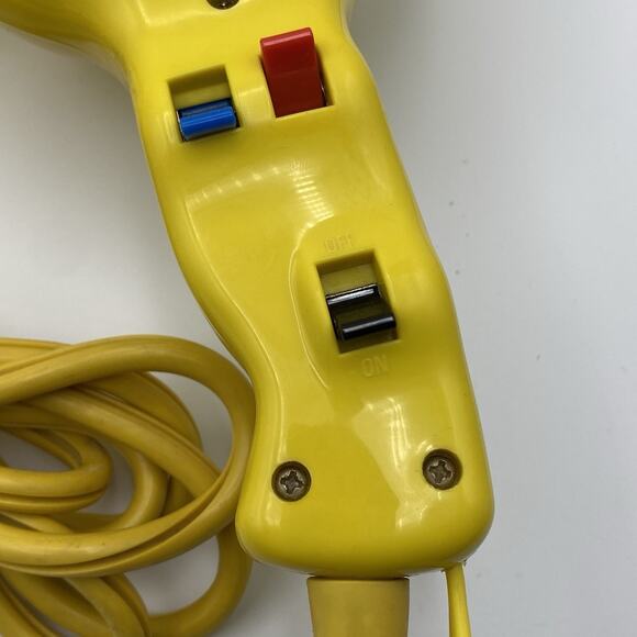 Conair Pro Yellow Bird Hair Dryer #YB075W works - 4 hot and cold settings- VIDEO - Picture 6 of 8